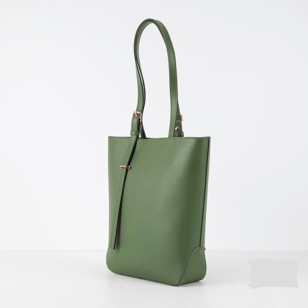 Elegant Green Leather Tote Bag – Perfect for Everyday Use in Pakistan - Bags online