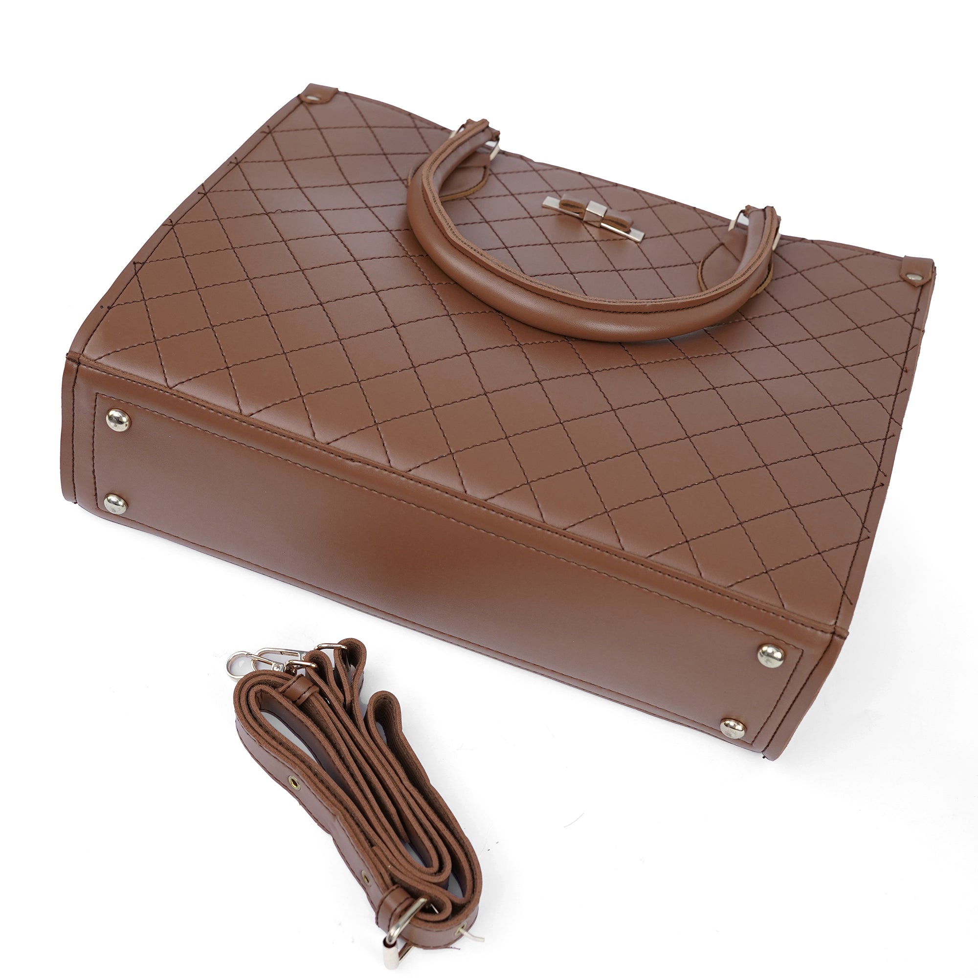Close view Brown diamond-stitched ladies handbag Pakistan